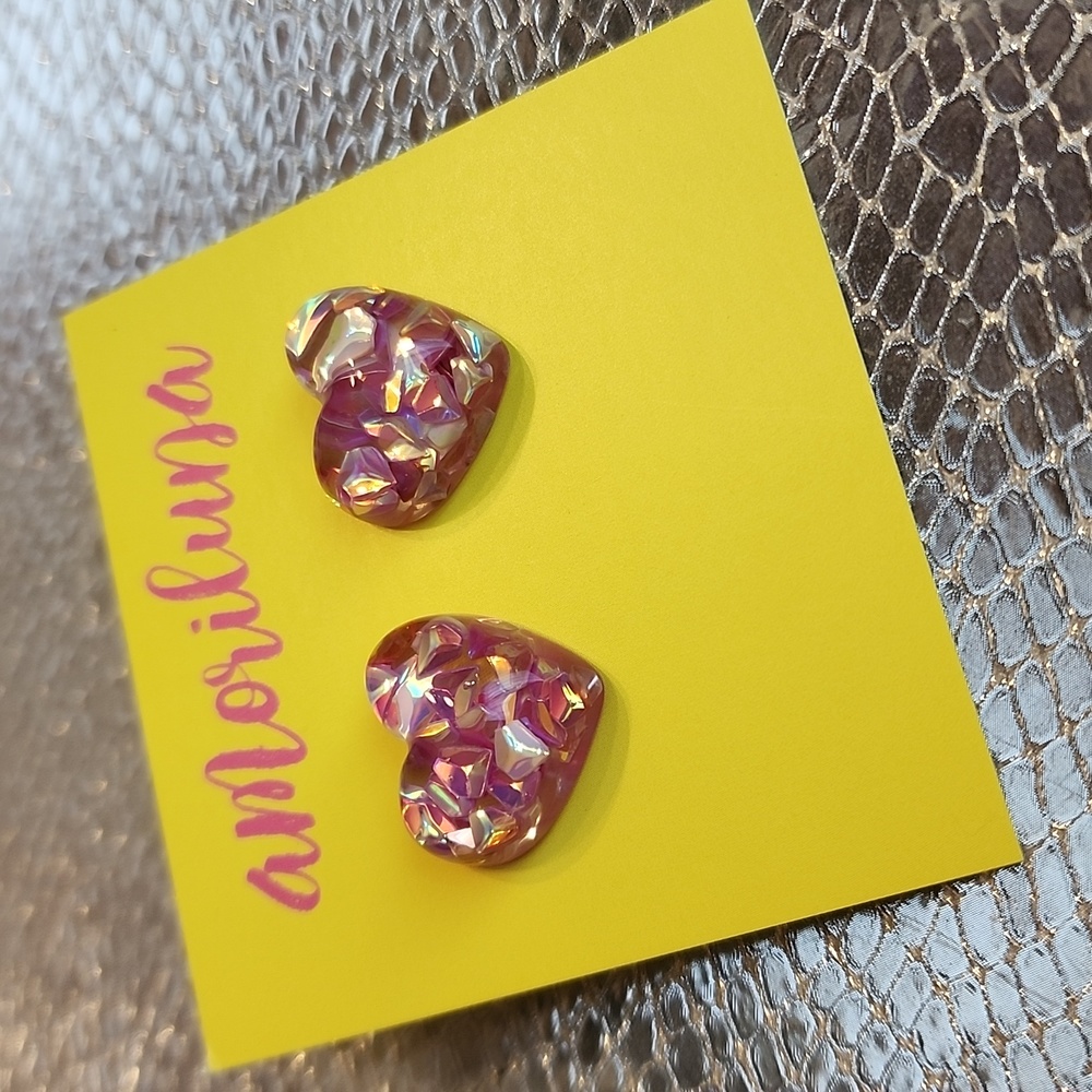 Sparkle heart studs
